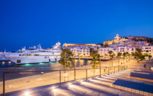 ibiza en septiembre en pareja