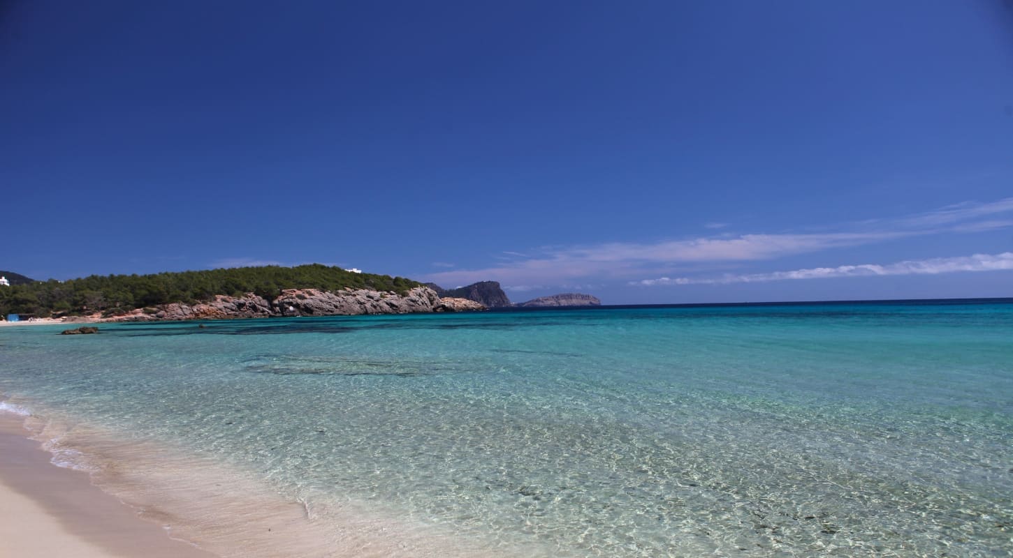 playas ibiza en otoño